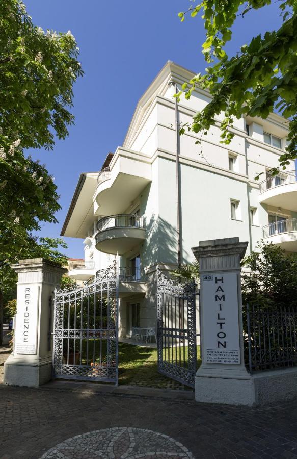 Residence Hamilton ริชโชเน ภายนอก รูปภาพ
